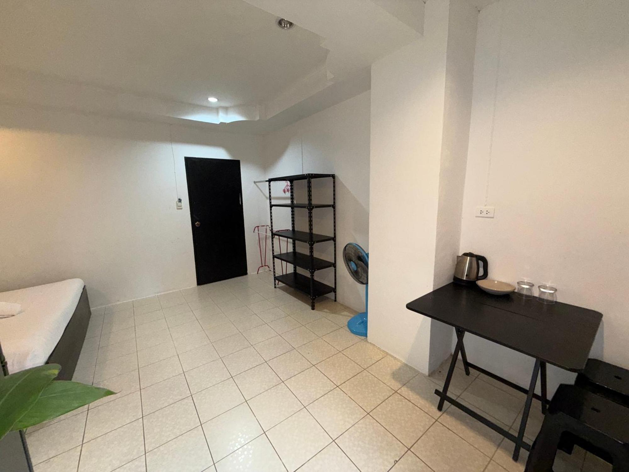 Canal 101 Apartment Patong